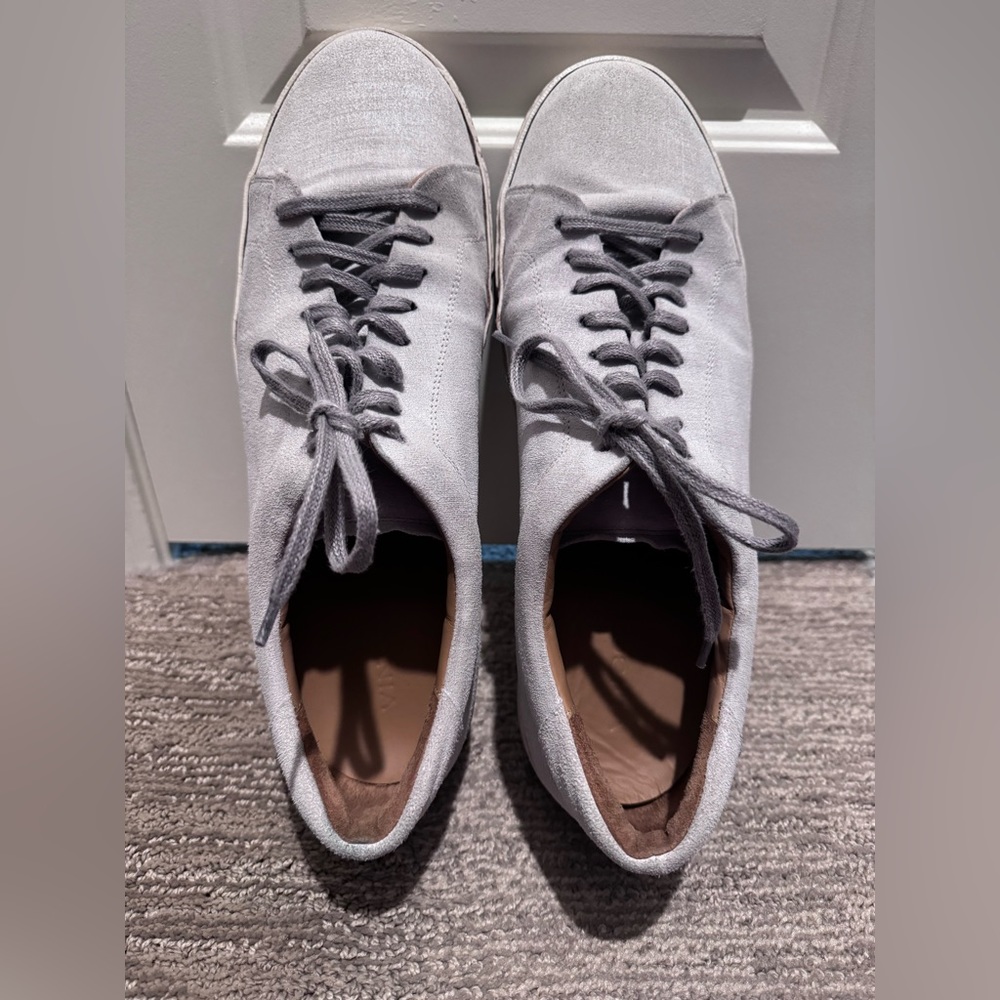 Vince sneakers off white size 13